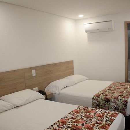 מדיין Hotel Poma Rosa מראה חיצוני תמונה