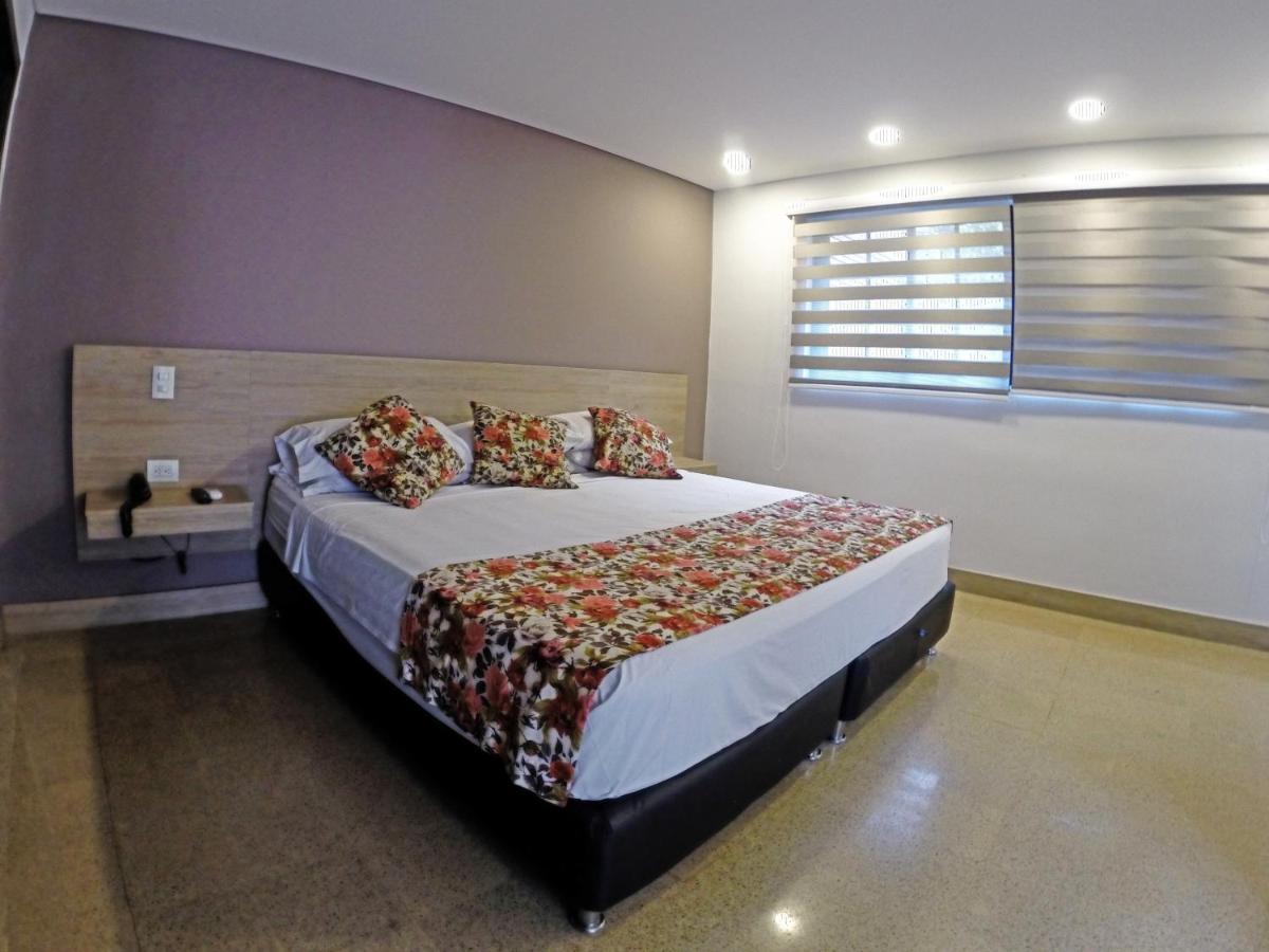 מדיין Hotel Poma Rosa מראה חיצוני תמונה