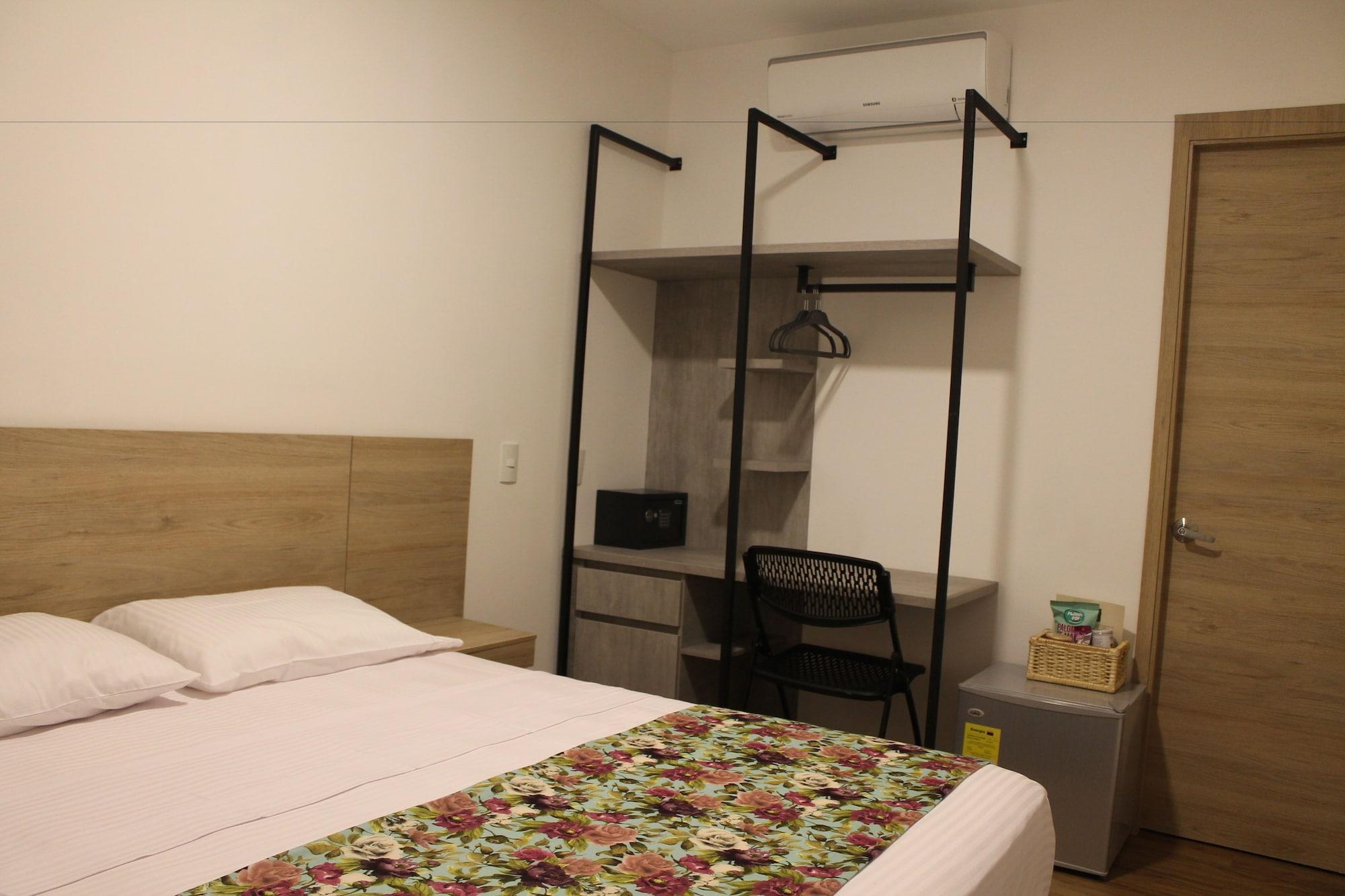 מדיין Hotel Poma Rosa מראה חיצוני תמונה