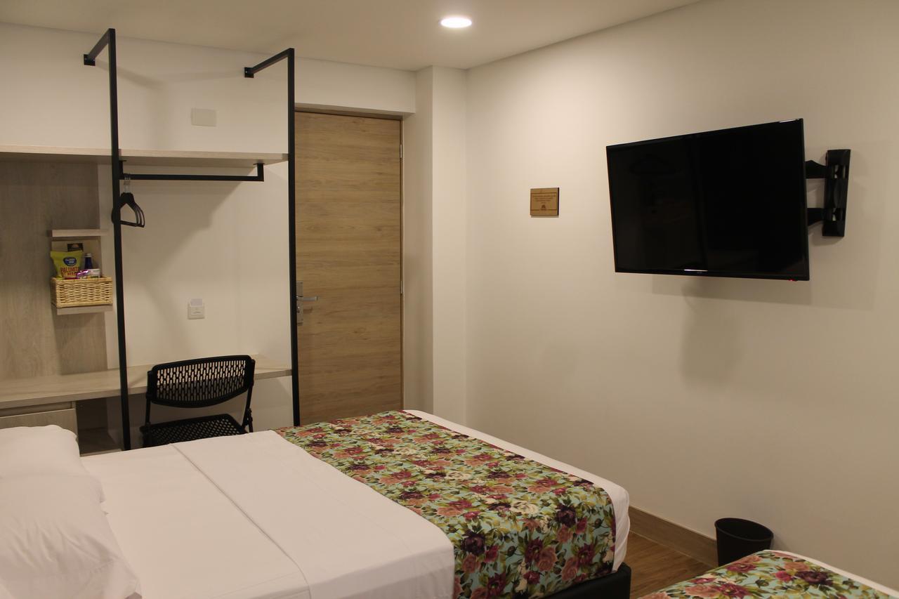 מדיין Hotel Poma Rosa מראה חיצוני תמונה